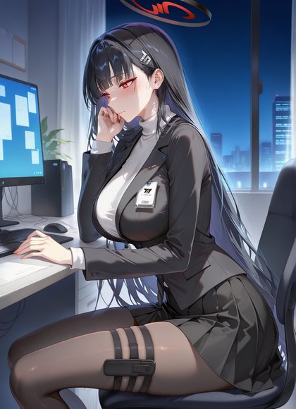 月月莉央